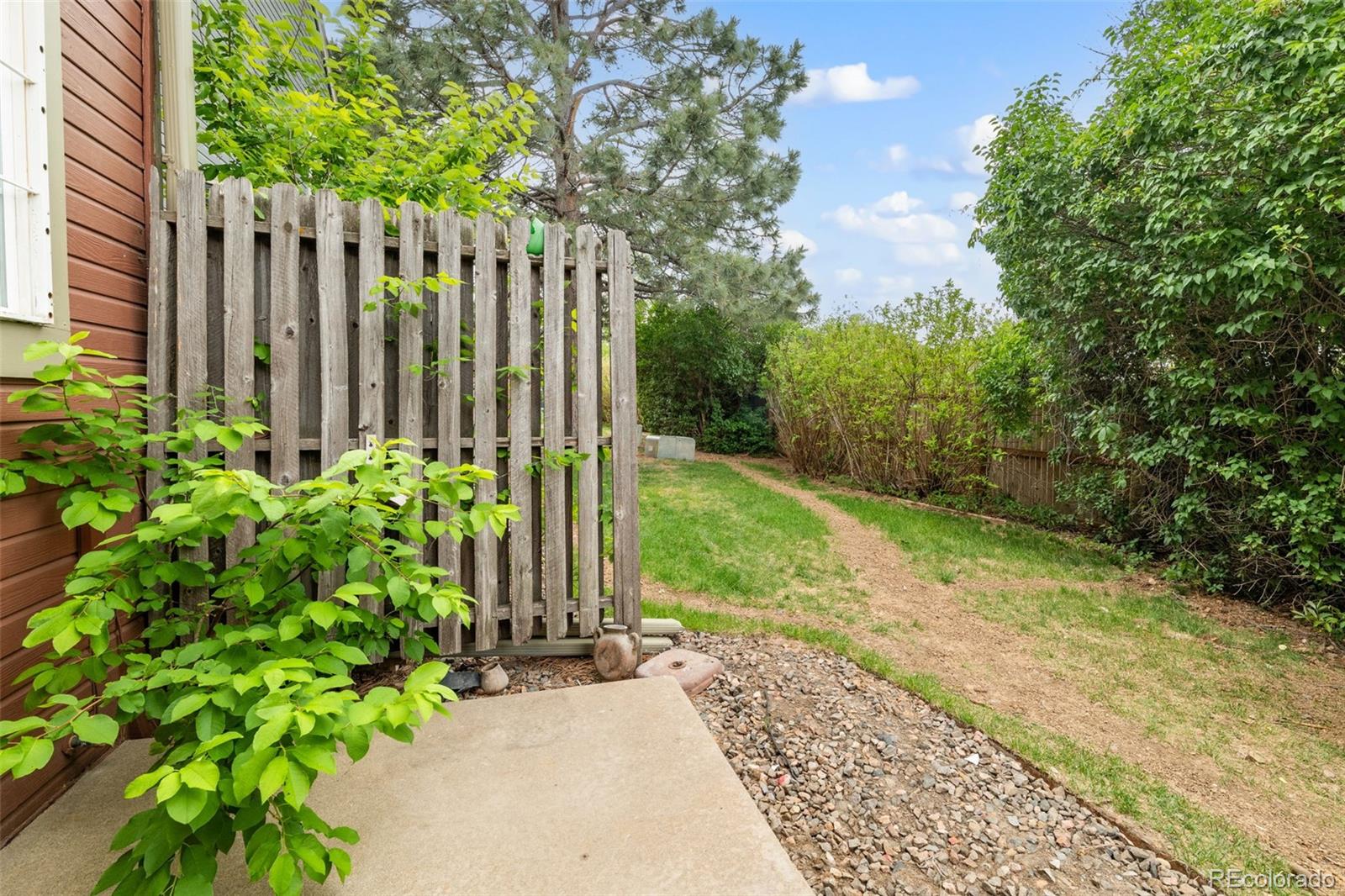 1653 S Blackhawk Way Unit: B