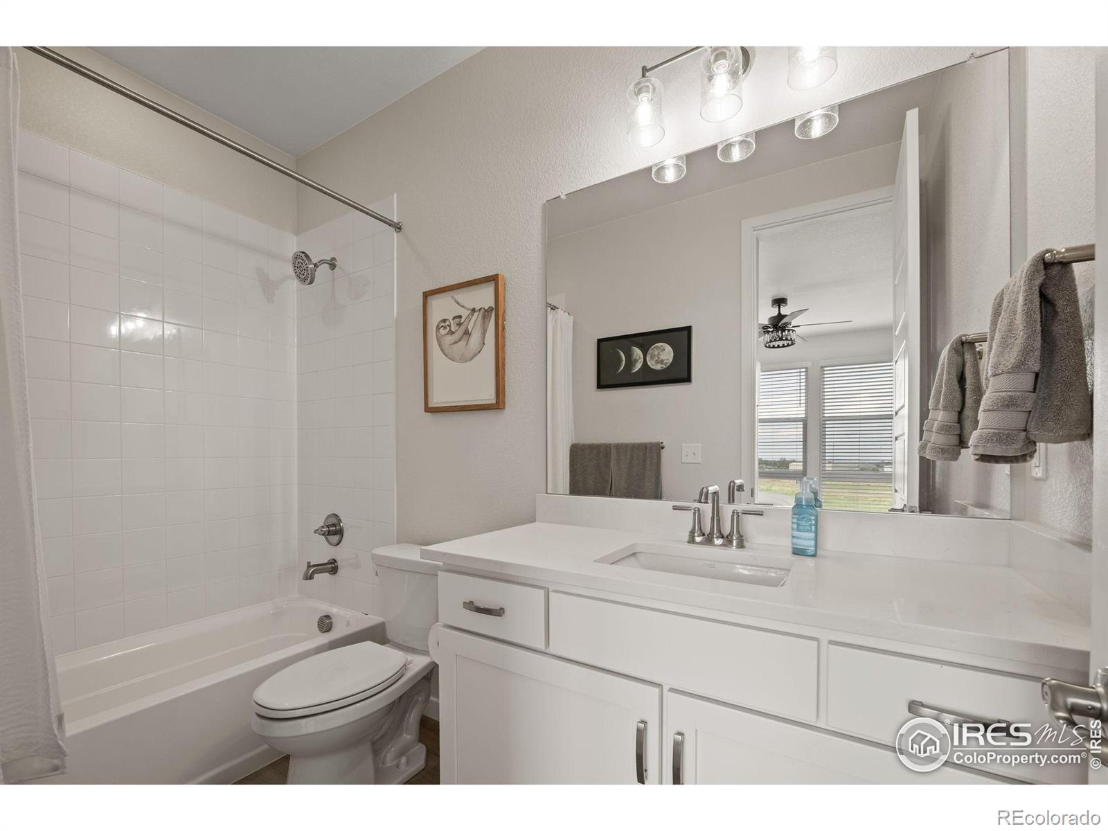 12331 Farmview Lane
