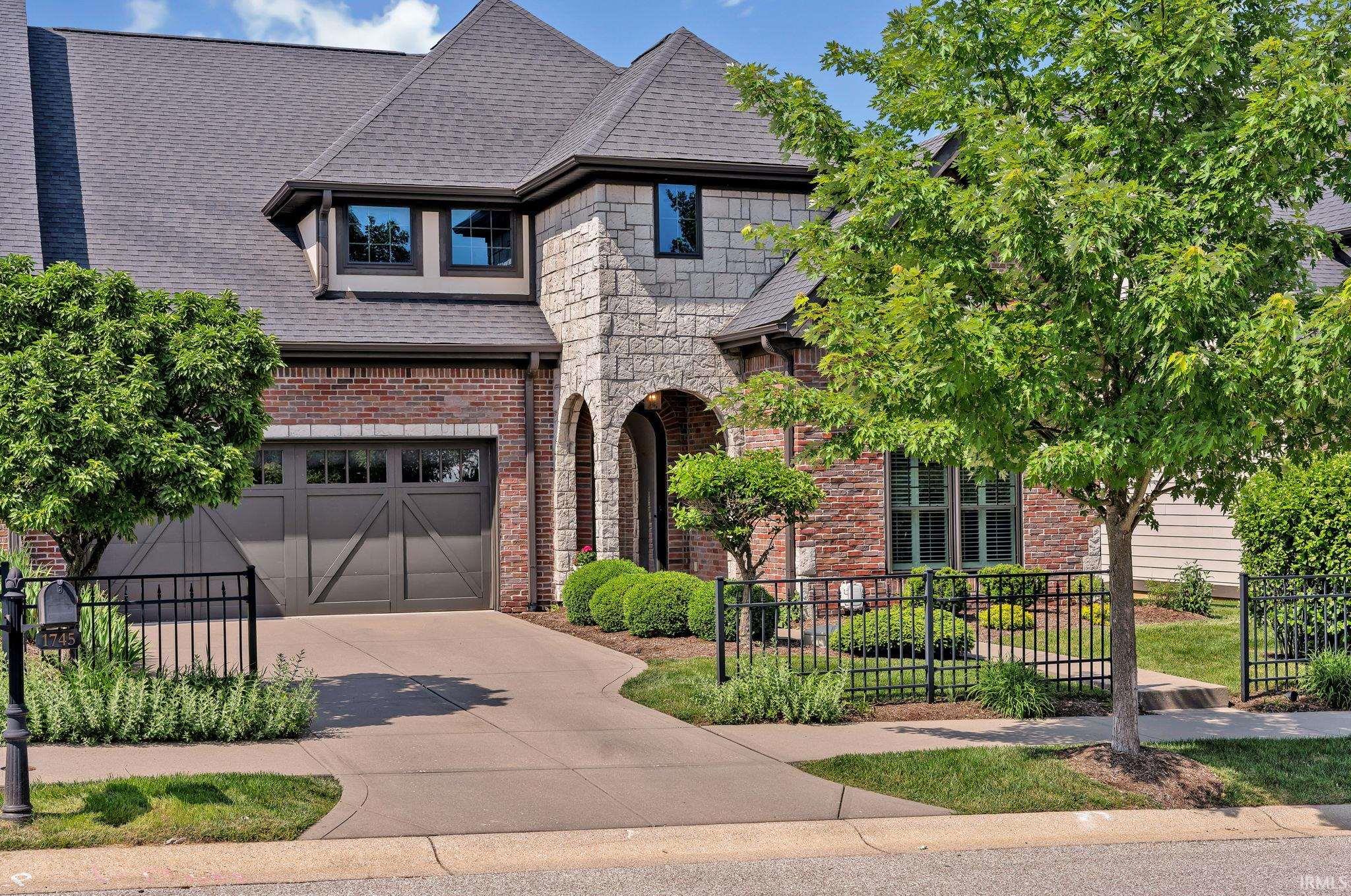 1745 S Springhouse Drive