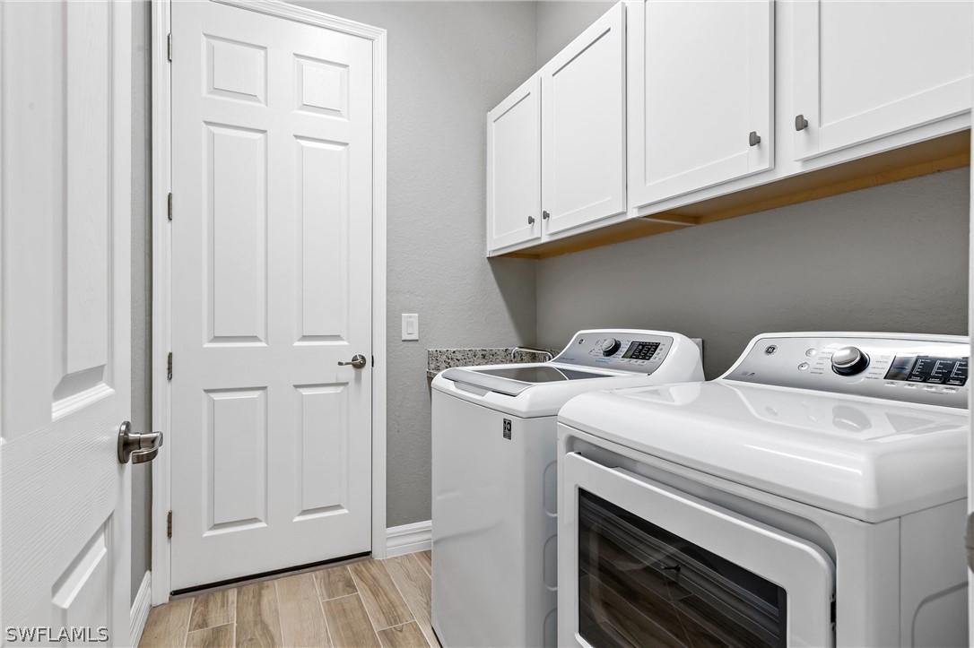 28092 Foxrock CT