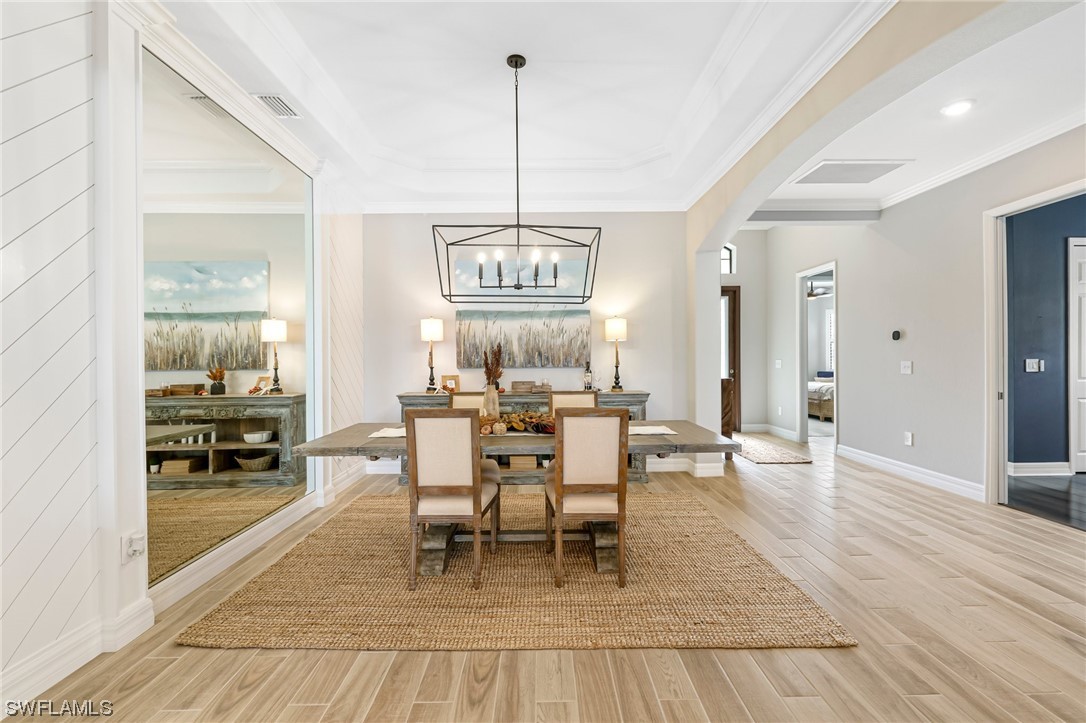 28048 Foxrock CT