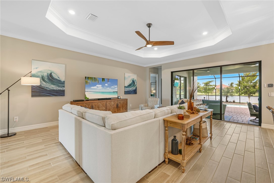 28048 Foxrock CT