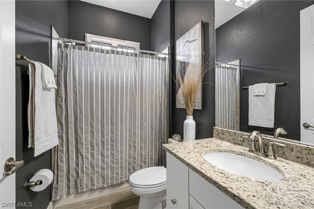 28048 Foxrock CT