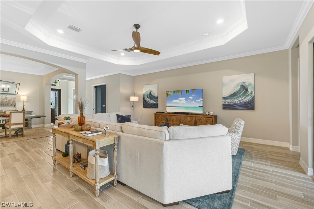 28048 Foxrock CT