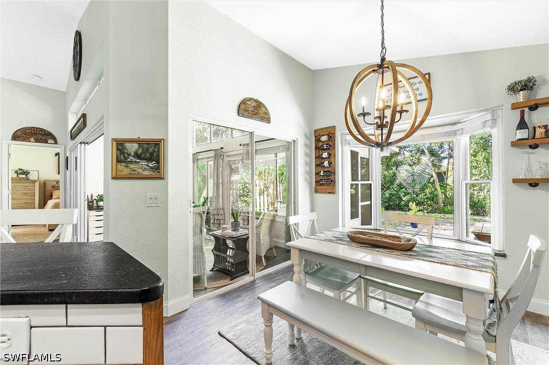 9801 Las Casas DR