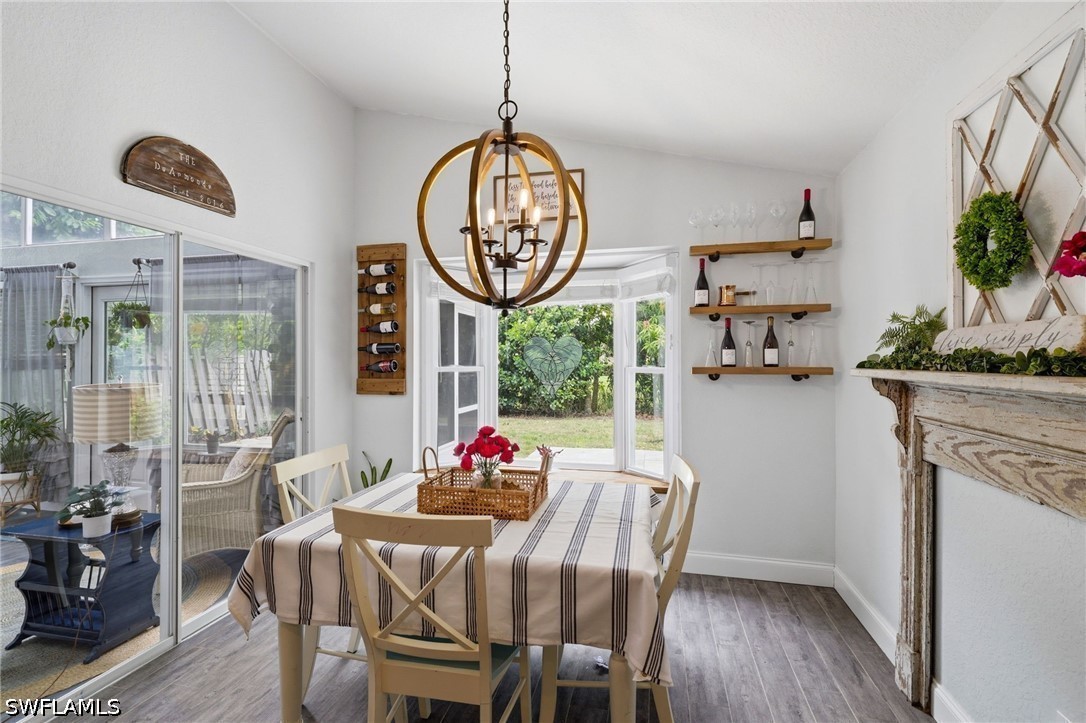 9801 Las Casas DR