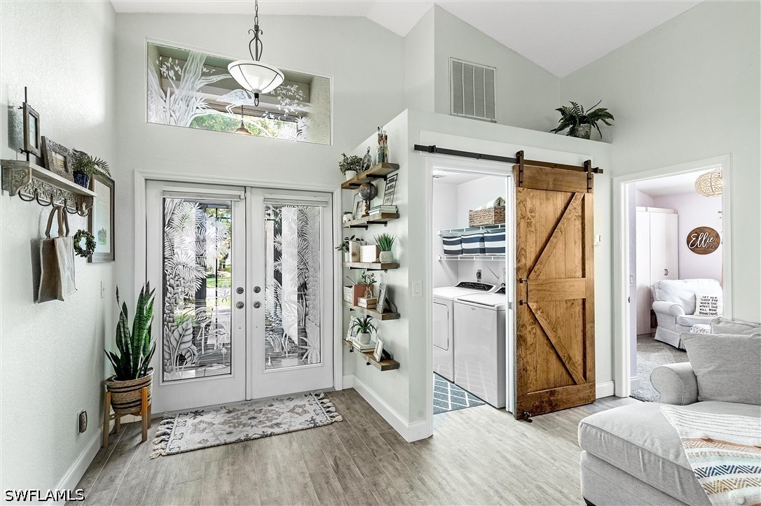 9801 Las Casas DR