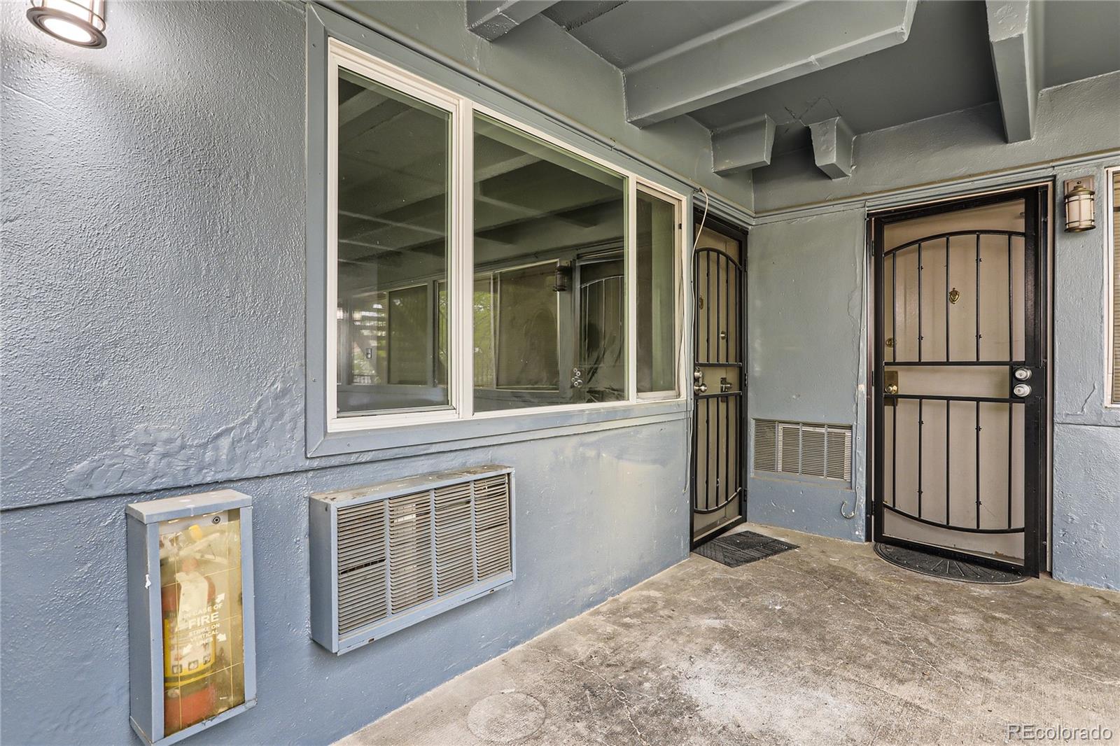 2401 S Gaylord Street Unit: 204