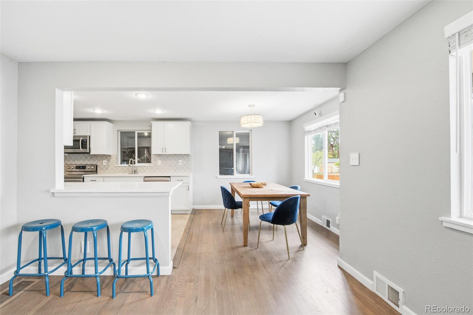 1434 S Canosa Court