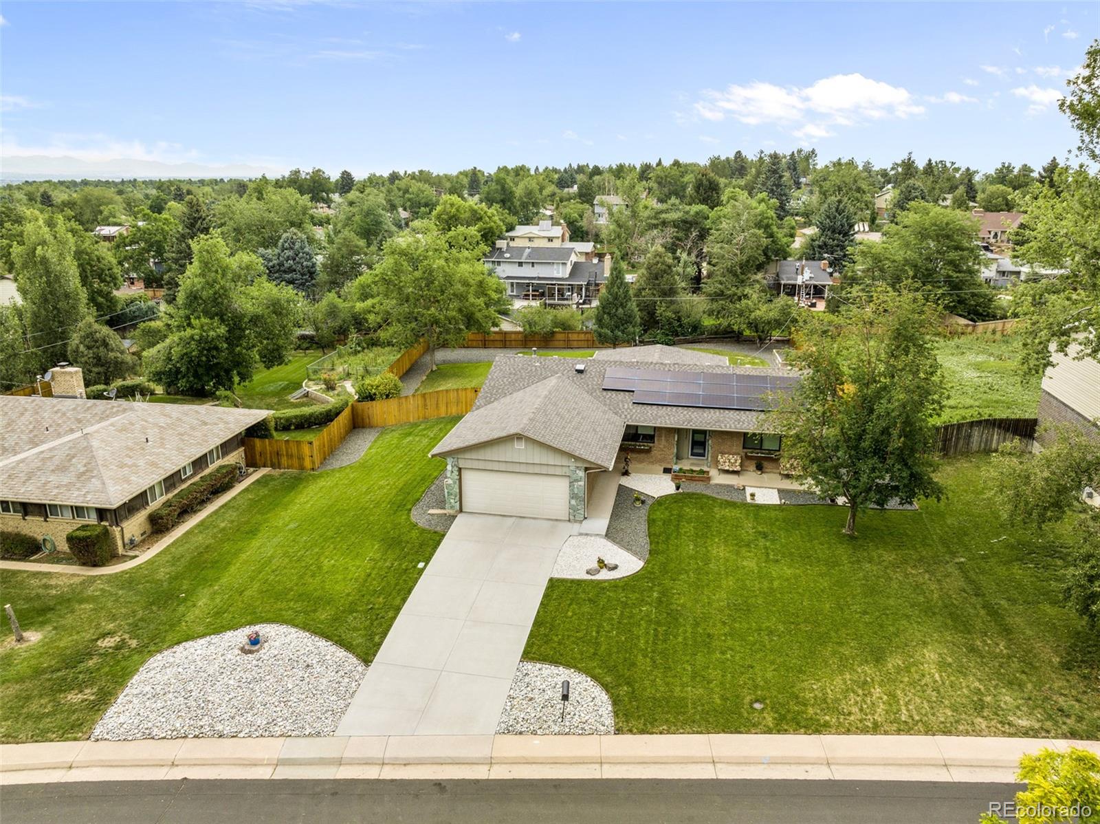 1233 E Fremont Circle N