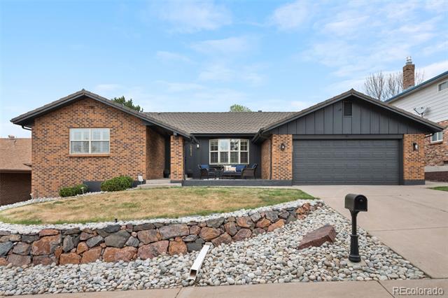 4611 S Perry Way