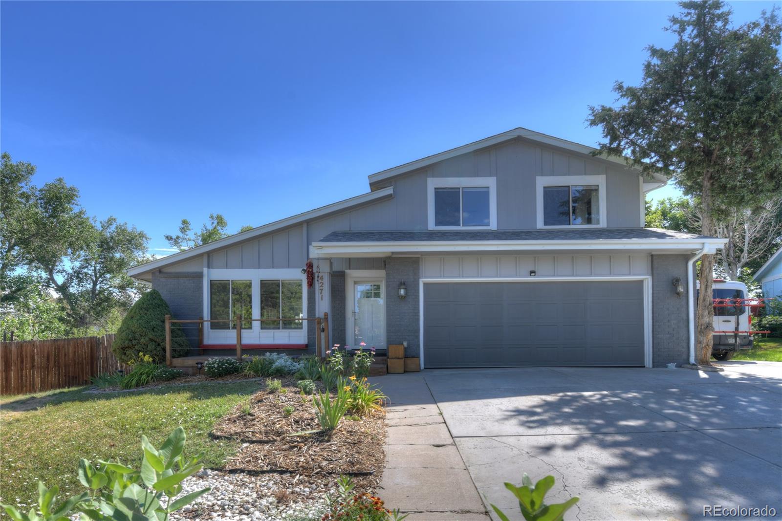 4271 W 109th Circle