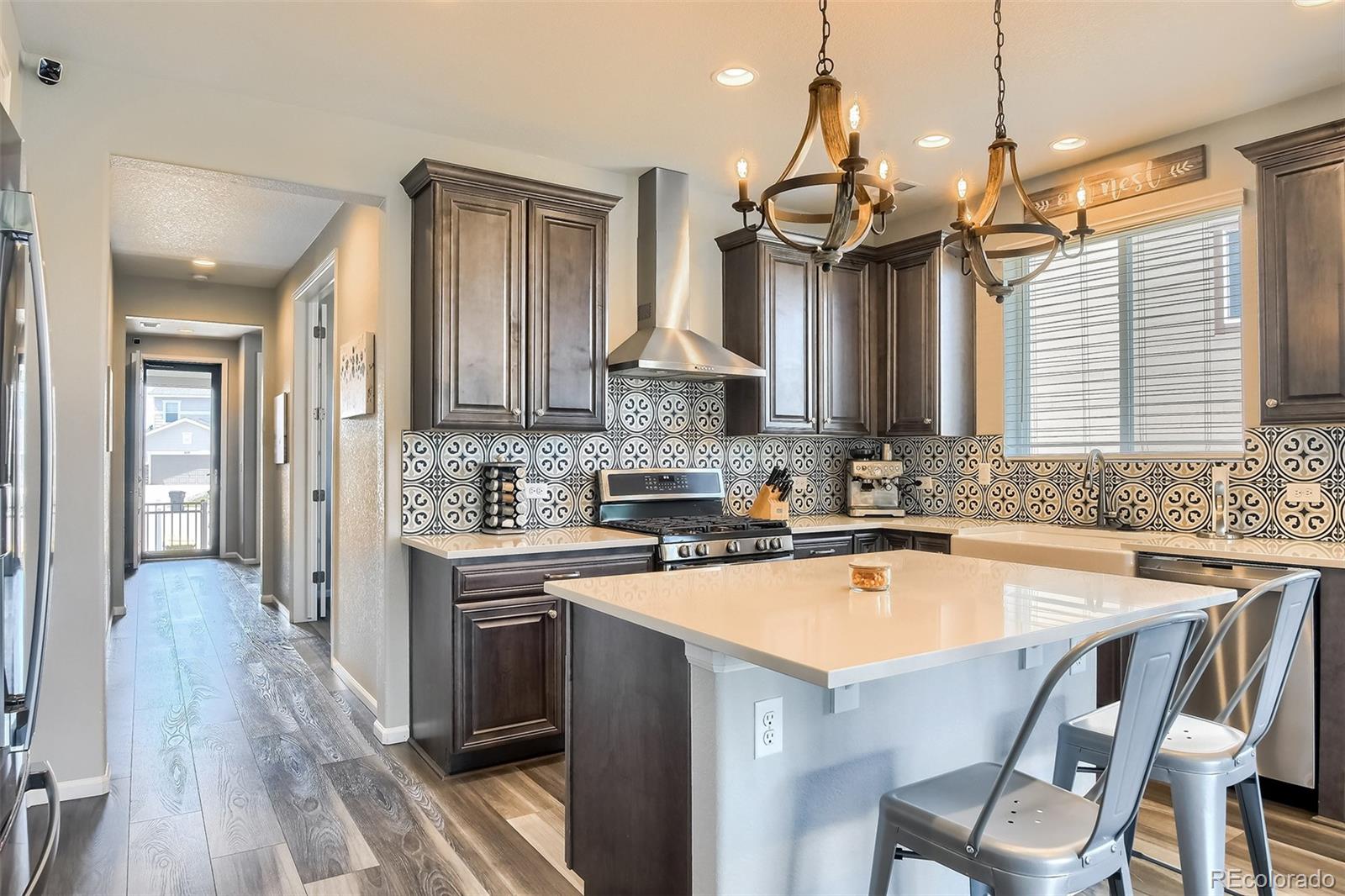 416 Vista Cliff Court