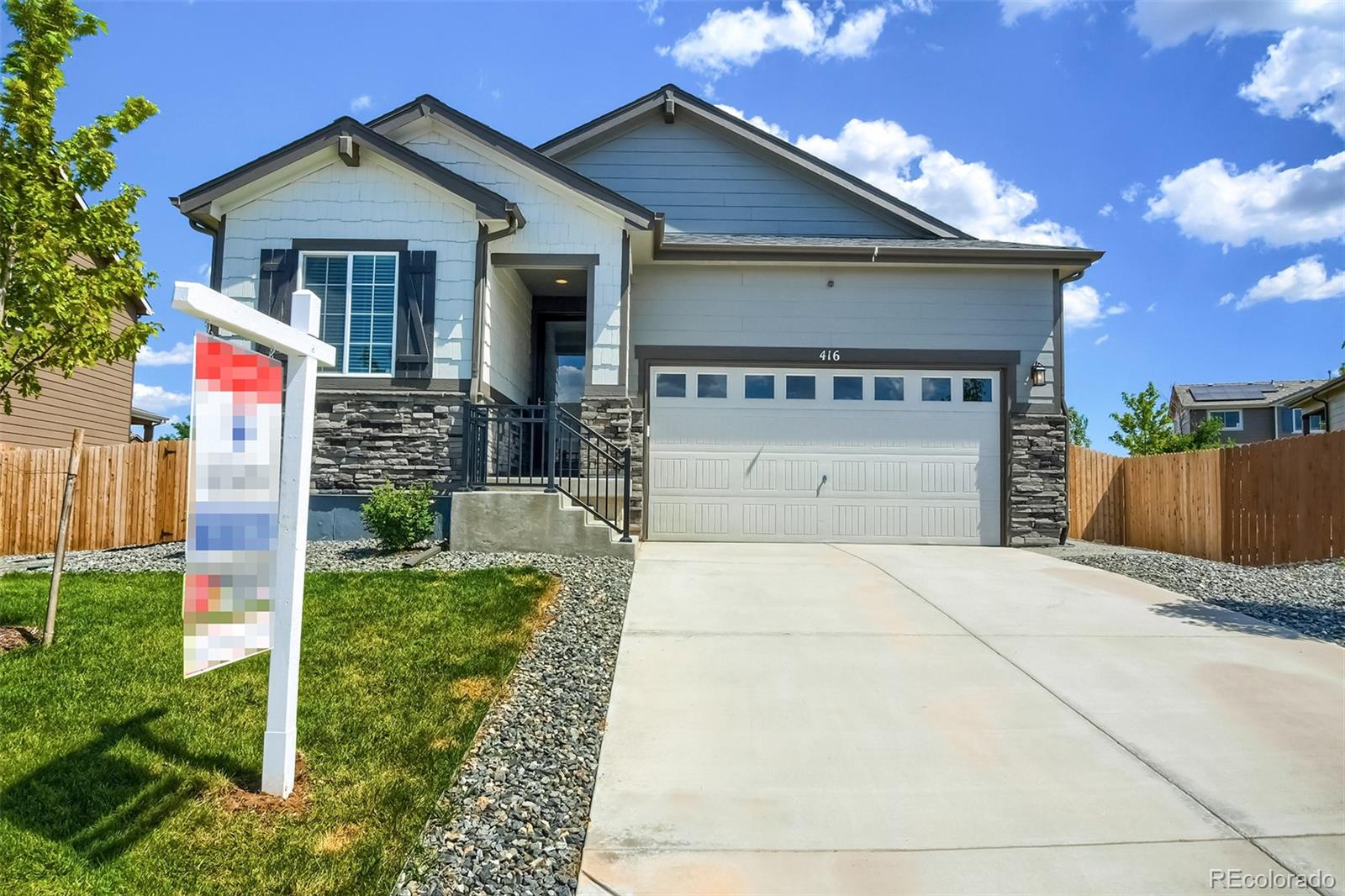 416 Vista Cliff Court