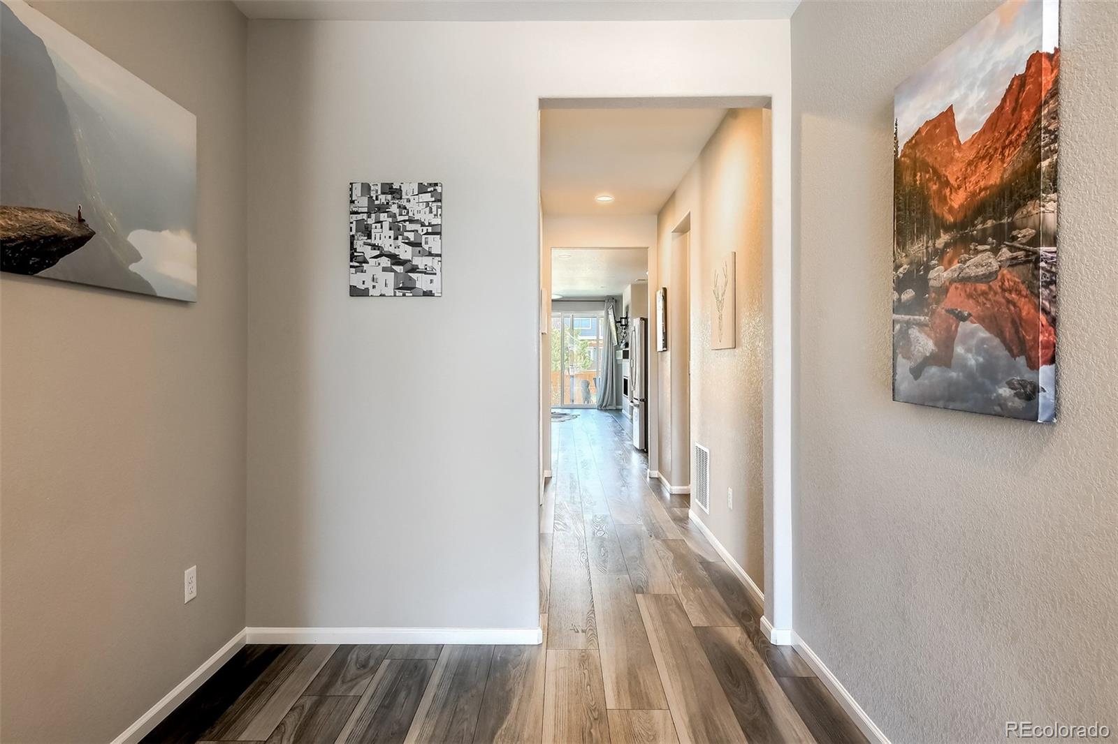 416 Vista Cliff Court