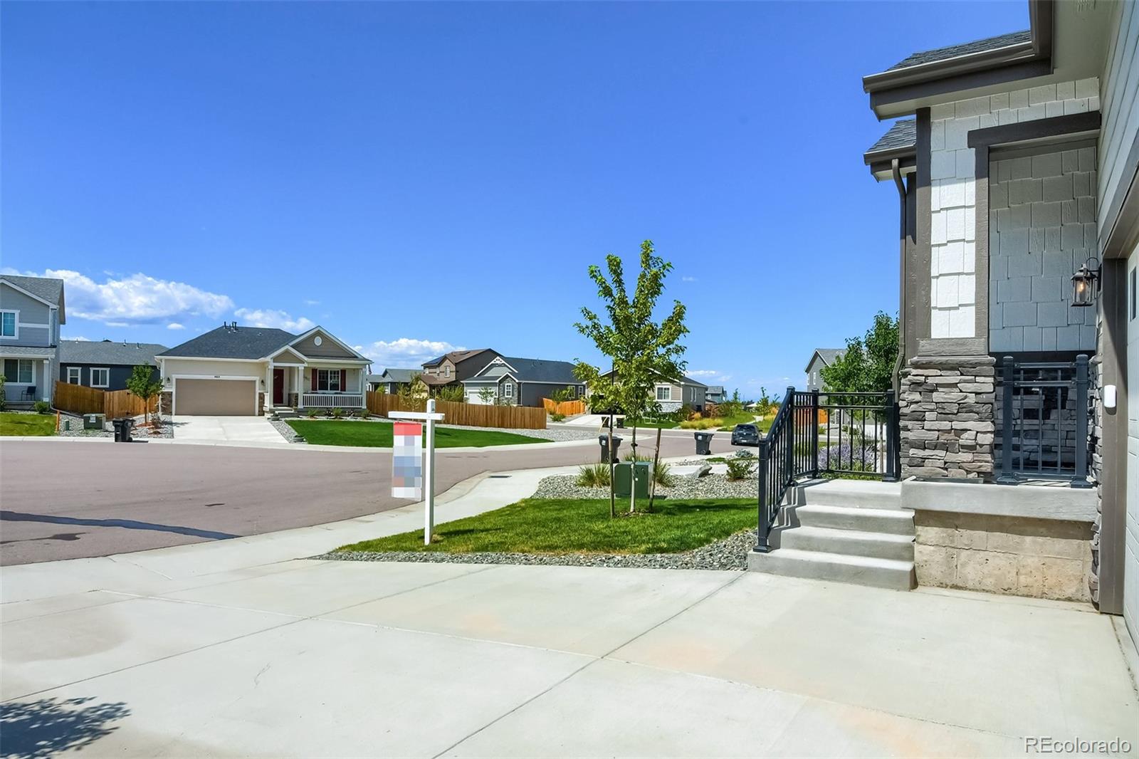 416 Vista Cliff Court