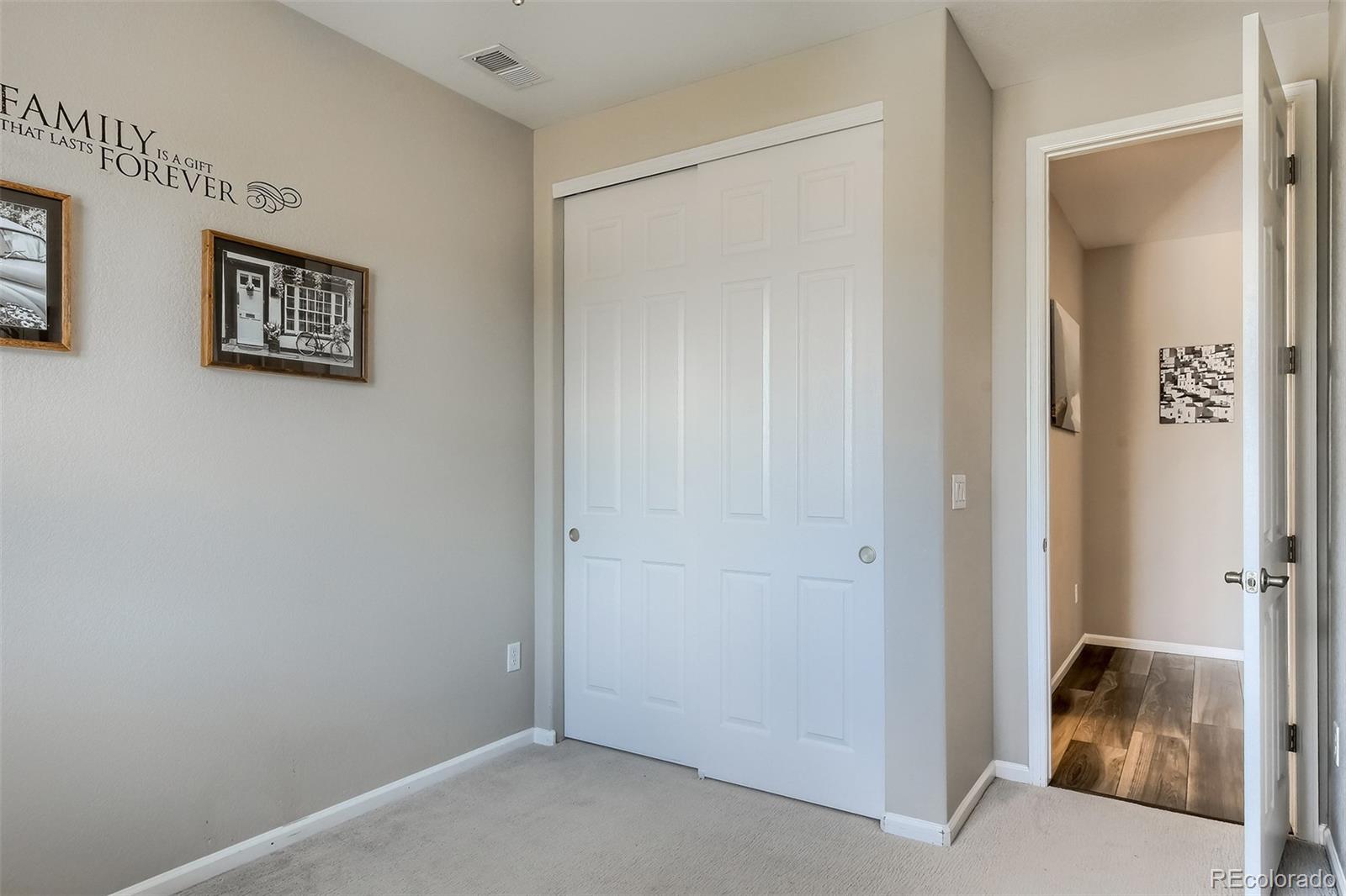 416 Vista Cliff Court