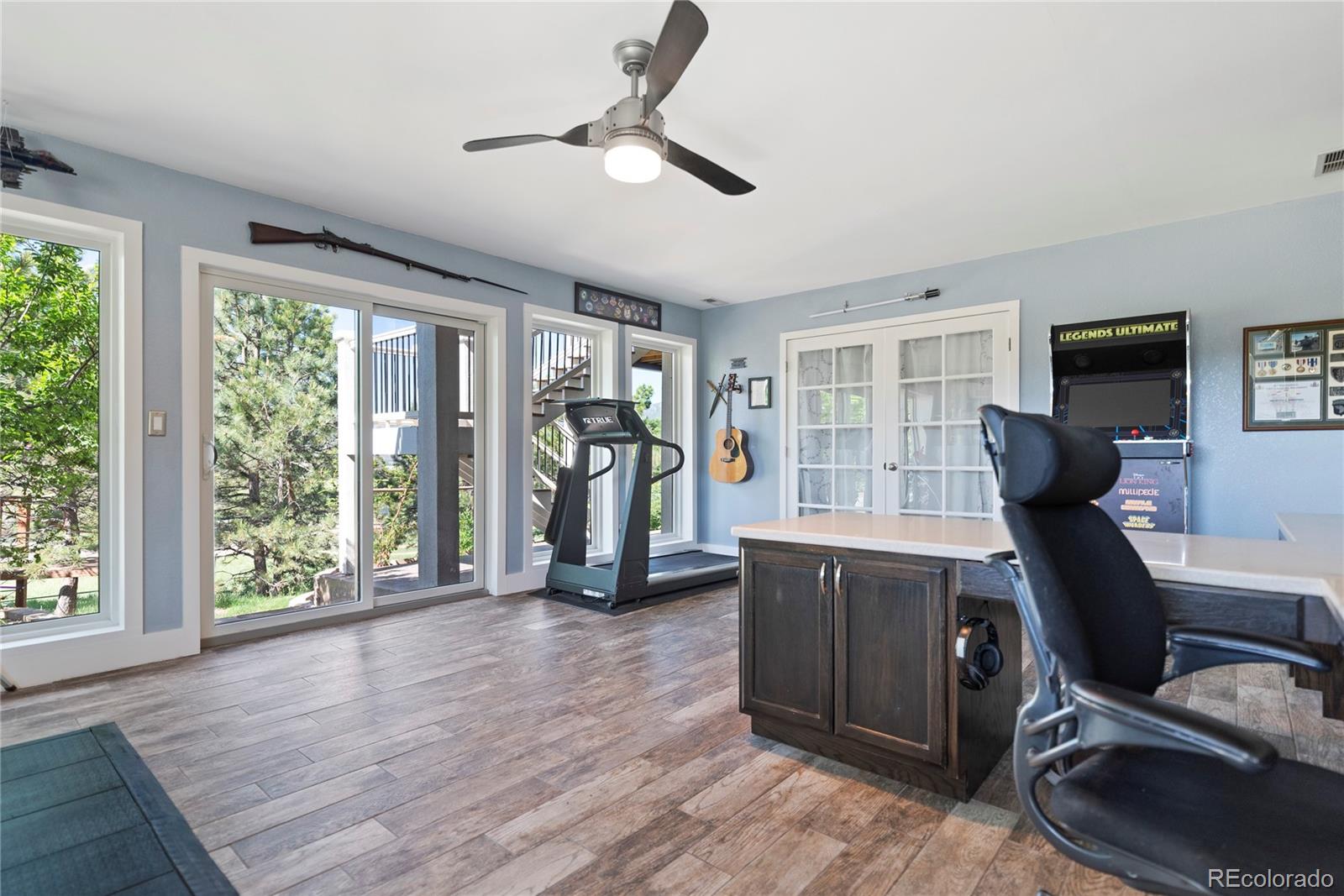 1265 South Park Drive
