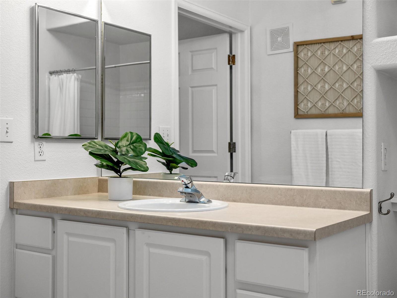 1540 S Florence Way Unit: 502