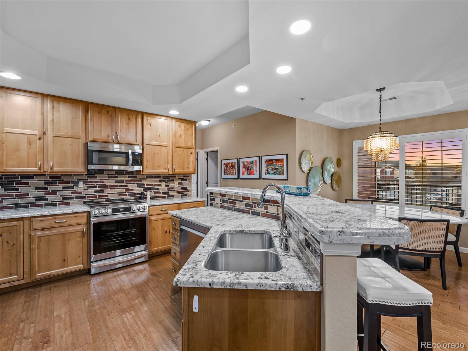 597 Callisto Drive Unit: 201