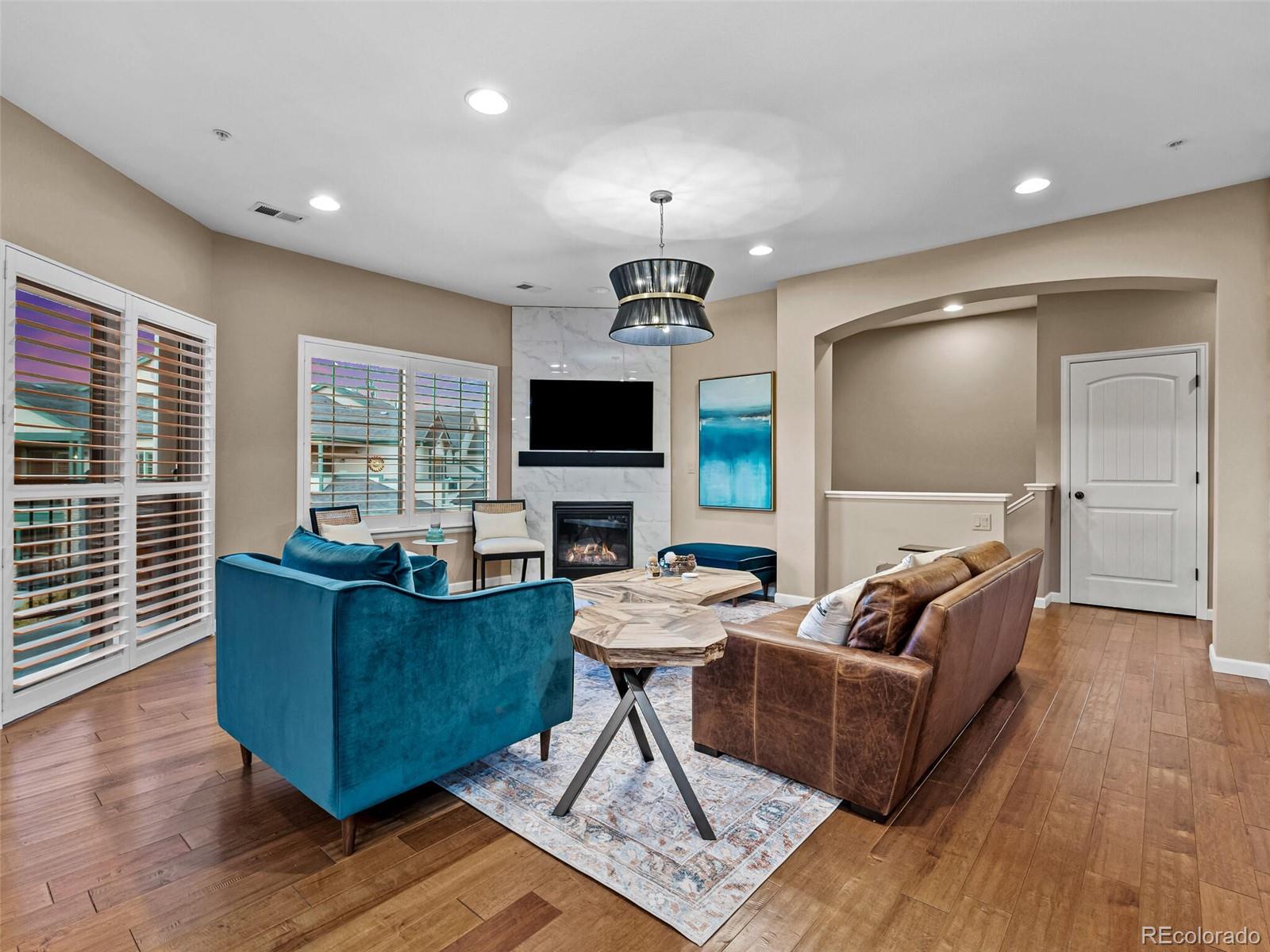 597 Callisto Drive Unit: 201