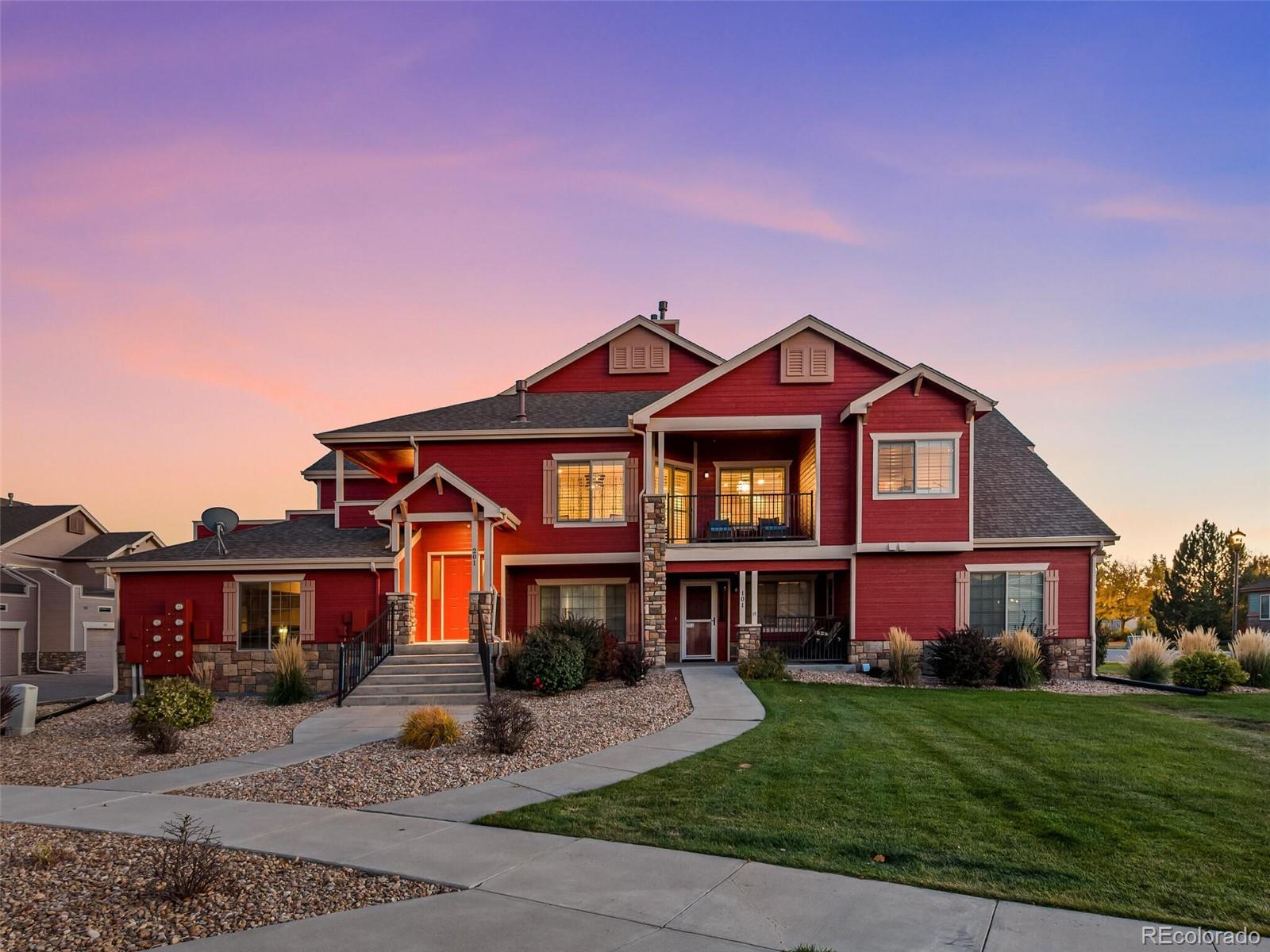 597 Callisto Drive Unit: 201