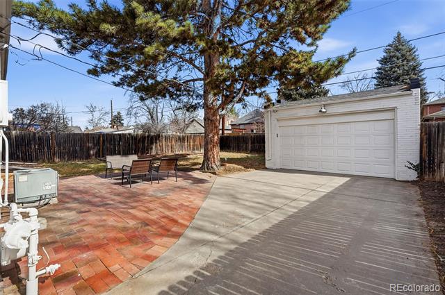 1120 Grape Street