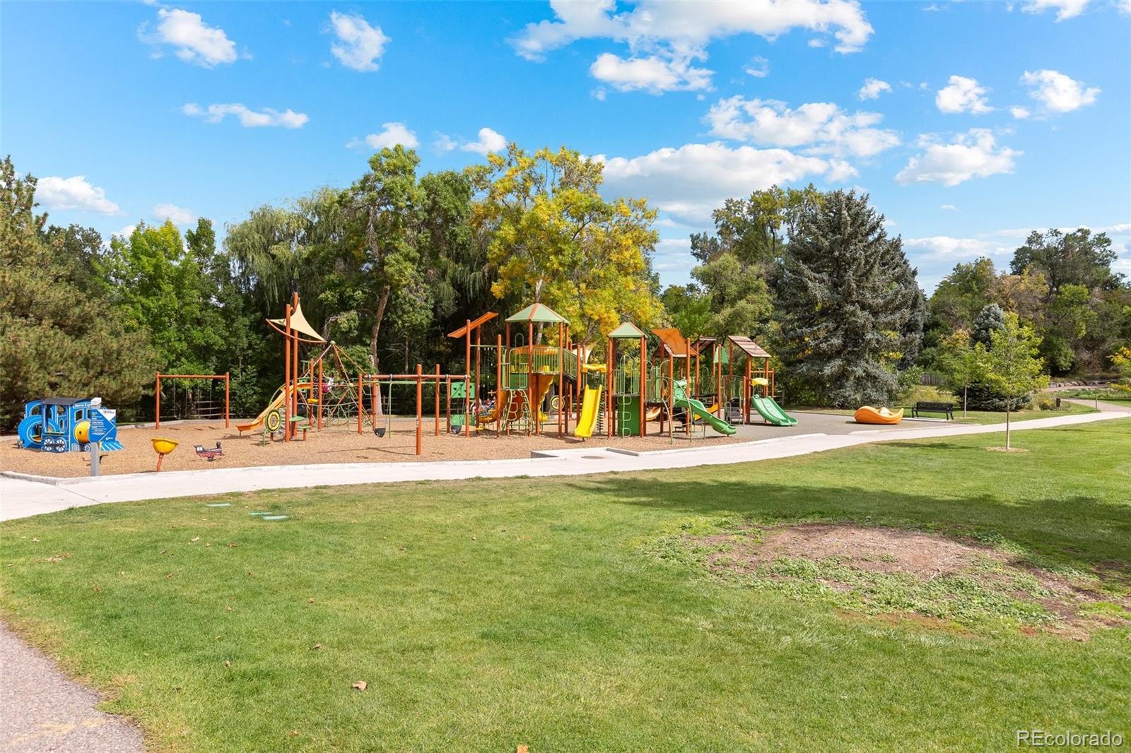1950 W Littleton Boulevard Unit: 206