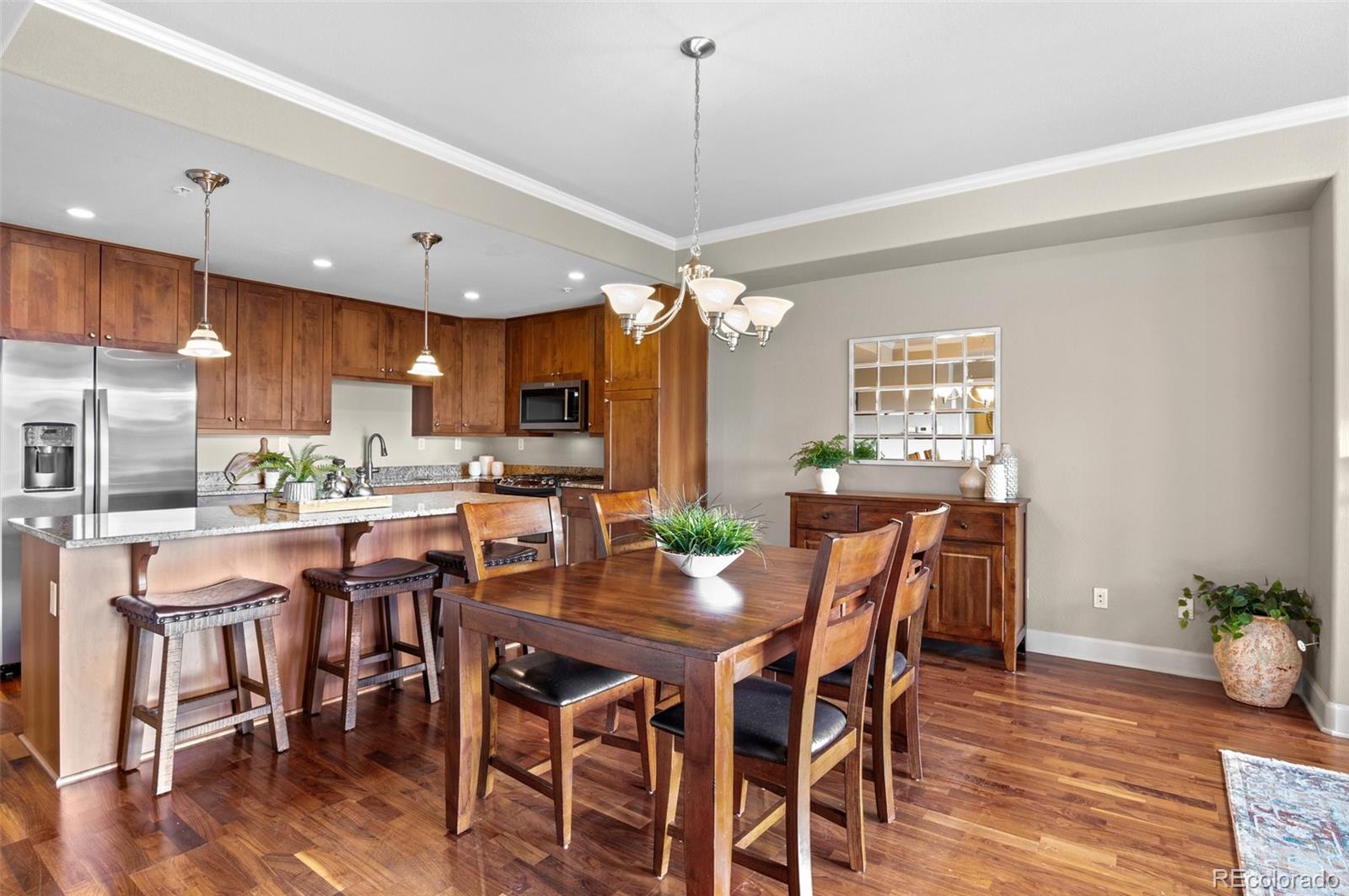 1950 W Littleton Boulevard Unit: 206