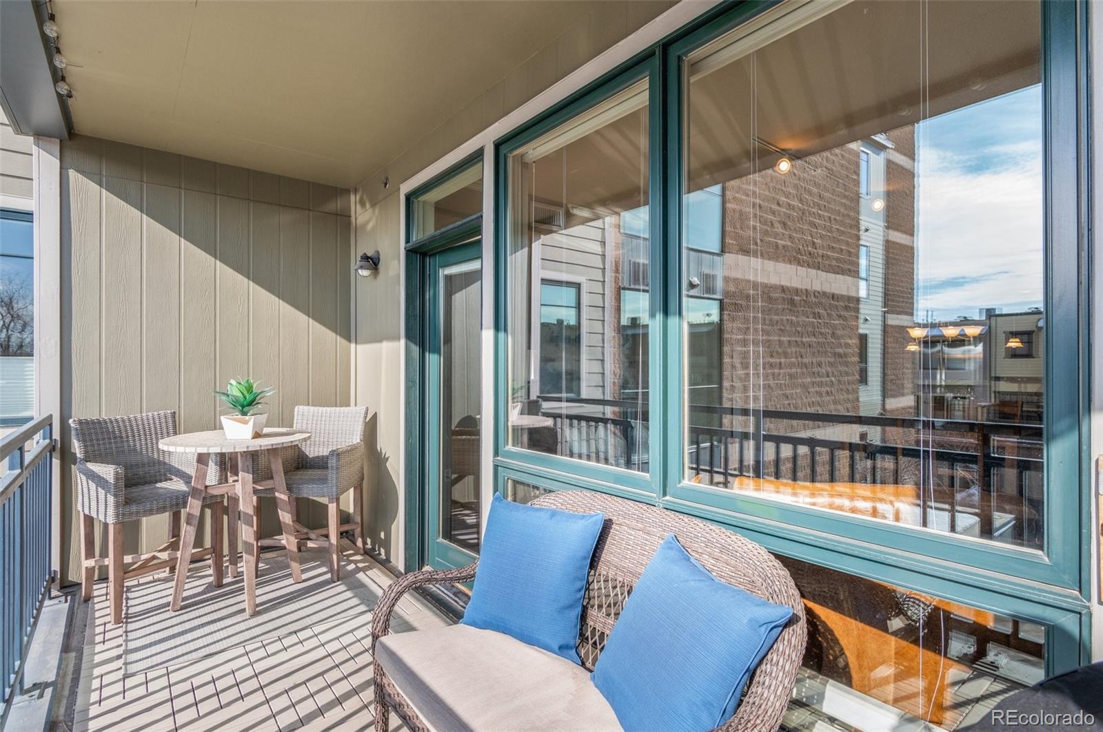 1950 W Littleton Boulevard Unit: 206