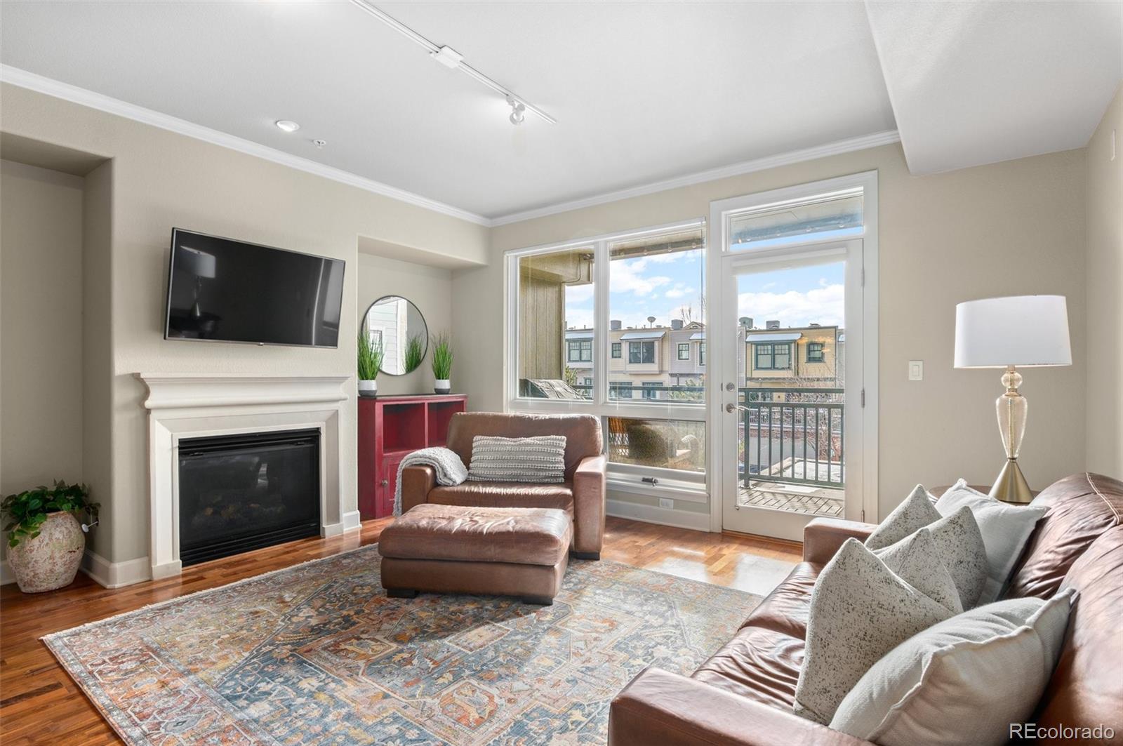 1950 W Littleton Boulevard Unit: 206
