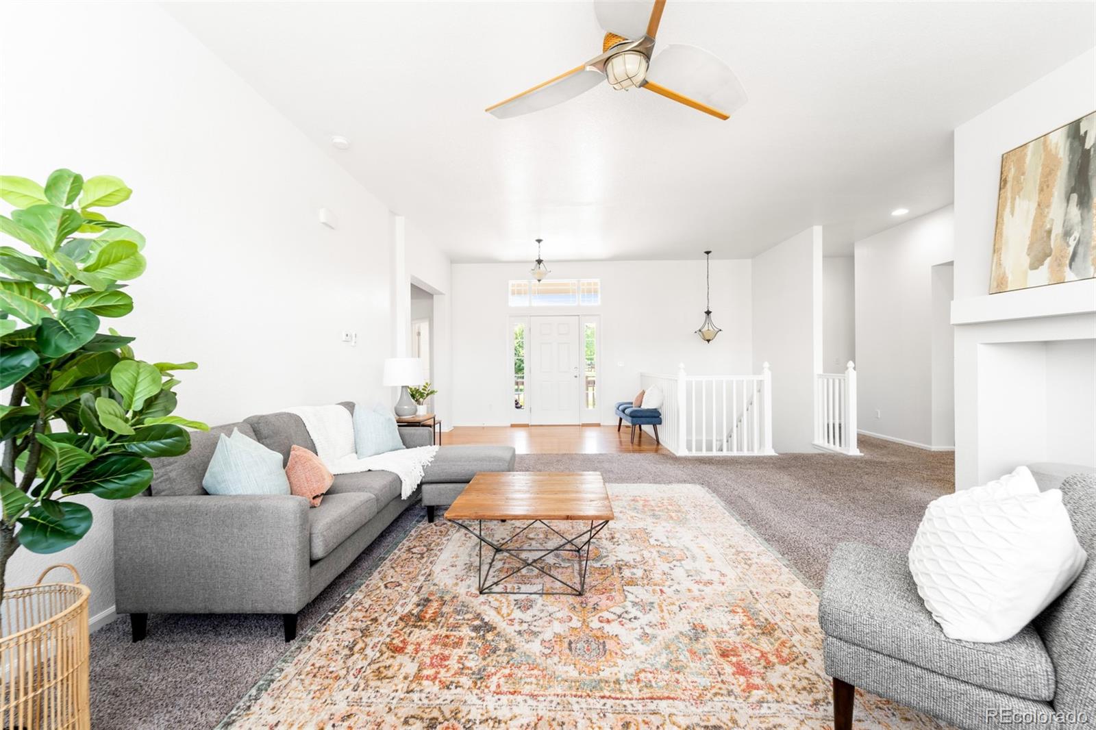 493 N De Gaulle Court