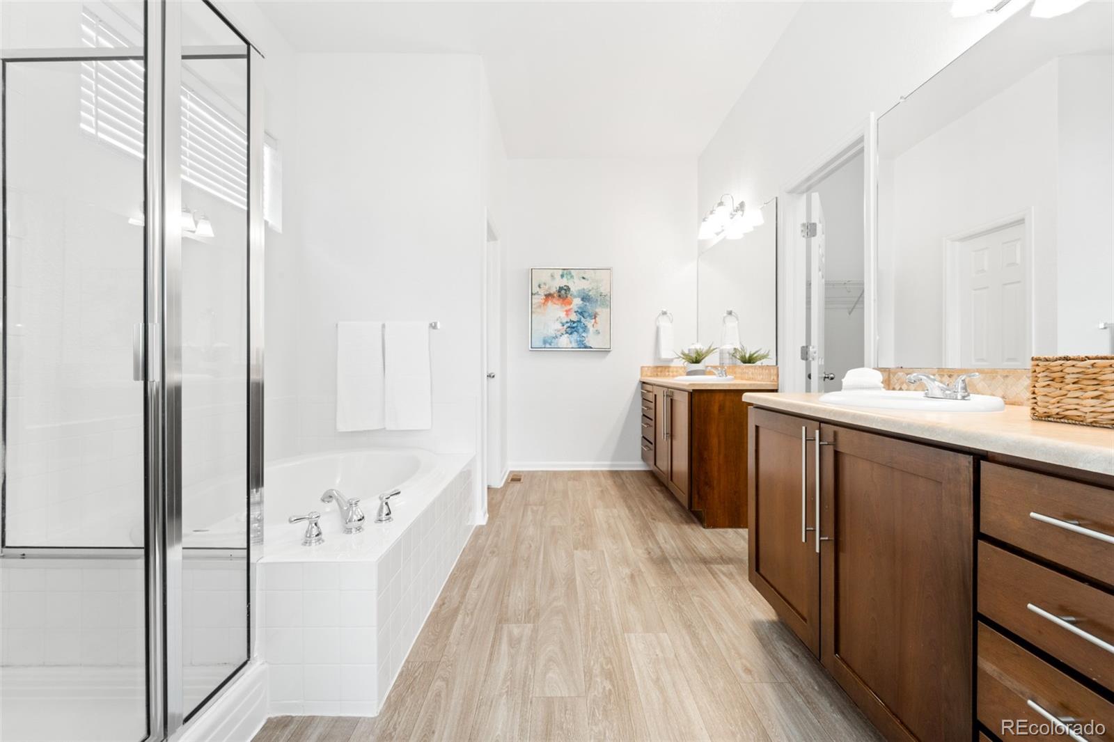 493 N De Gaulle Court