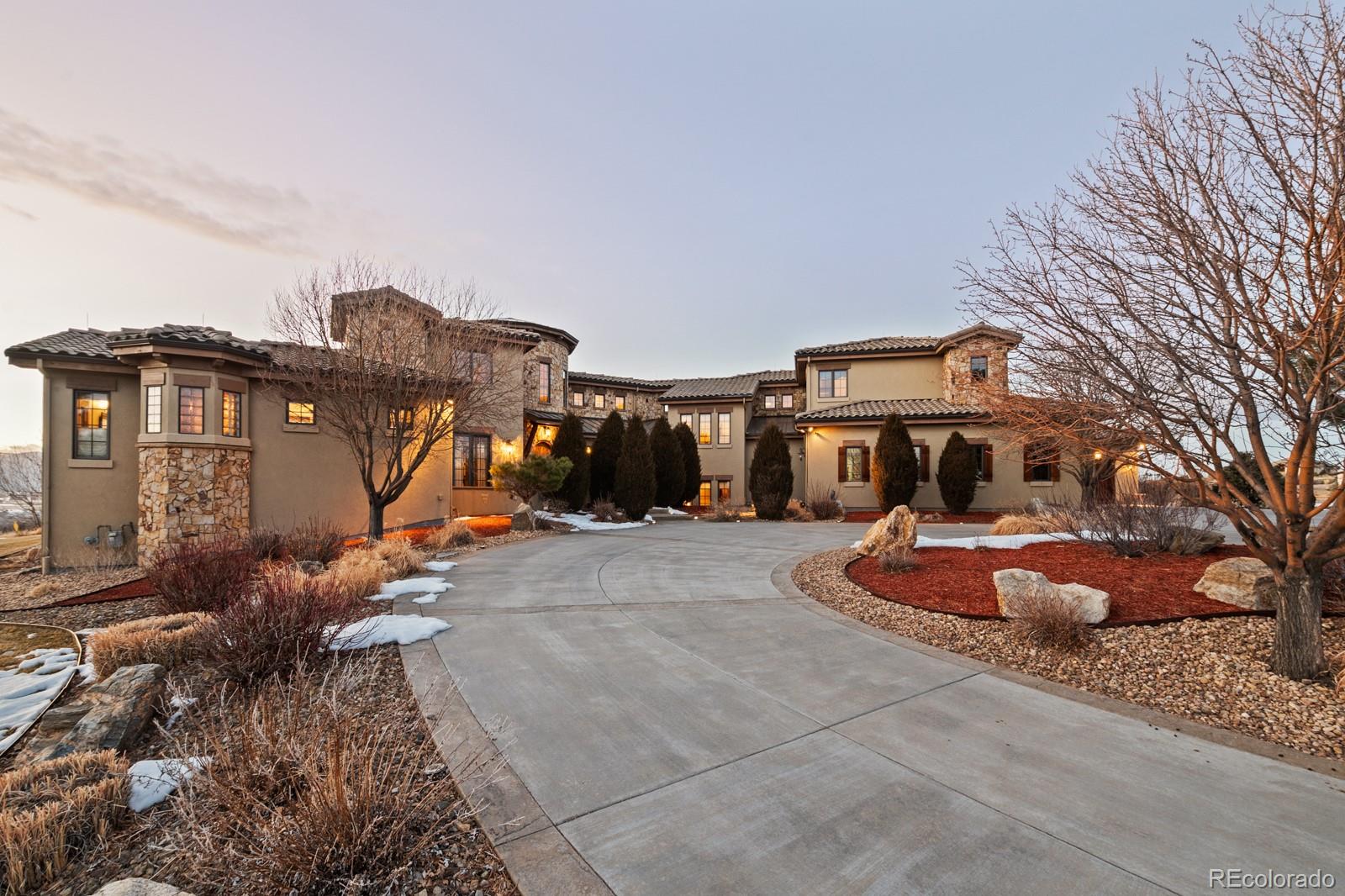 5325 Aspen Leaf Drive