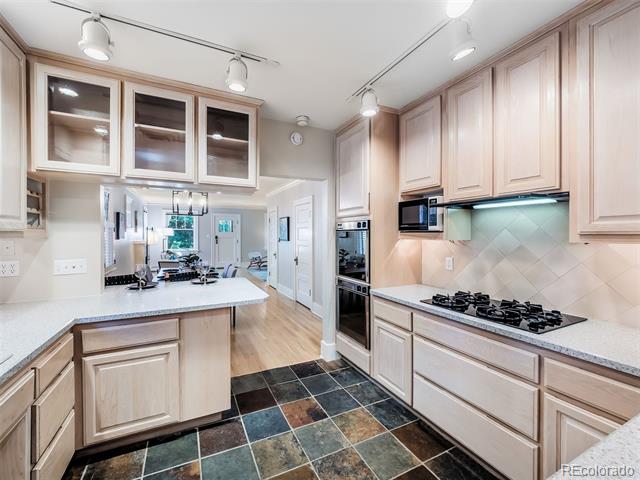 724 Vine Street
