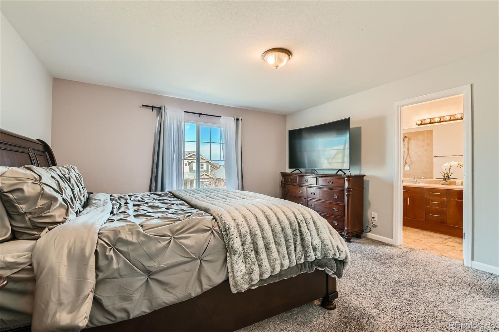 130 Gold Maple Street