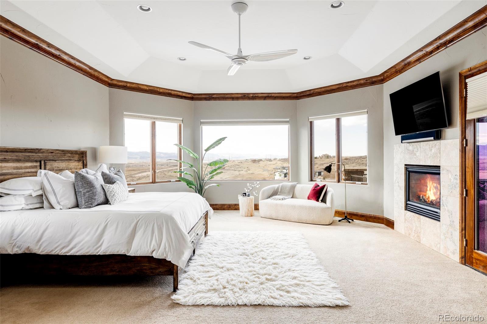 5575 Aspen Leaf Place