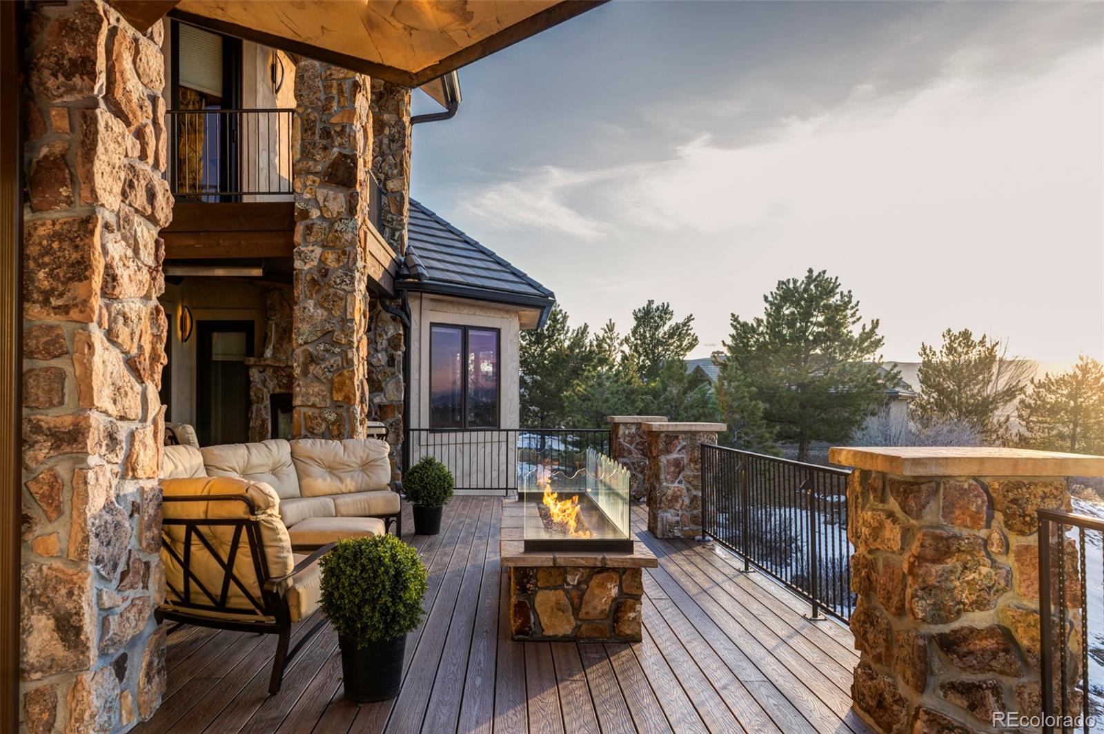 5575 Aspen Leaf Place