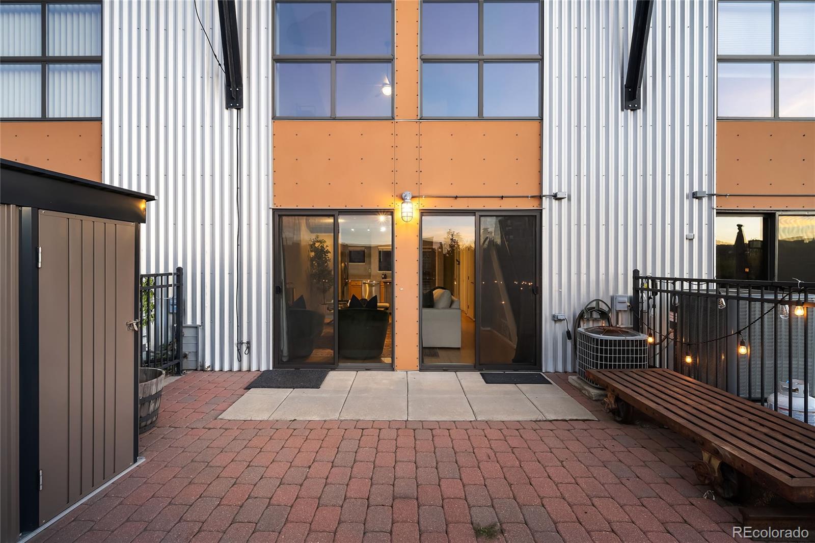 3187 Blake Street Unit: 2