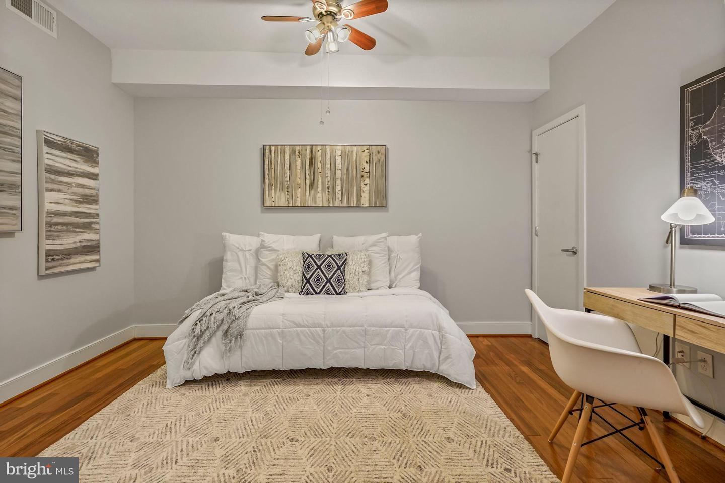 910 M STREET NW Unit: 230