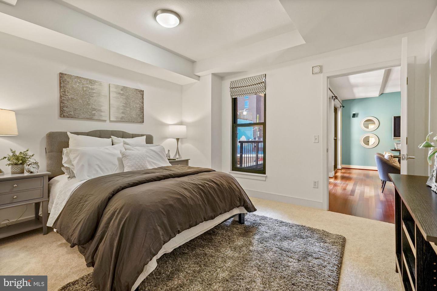 910 M STREET NW Unit: 230