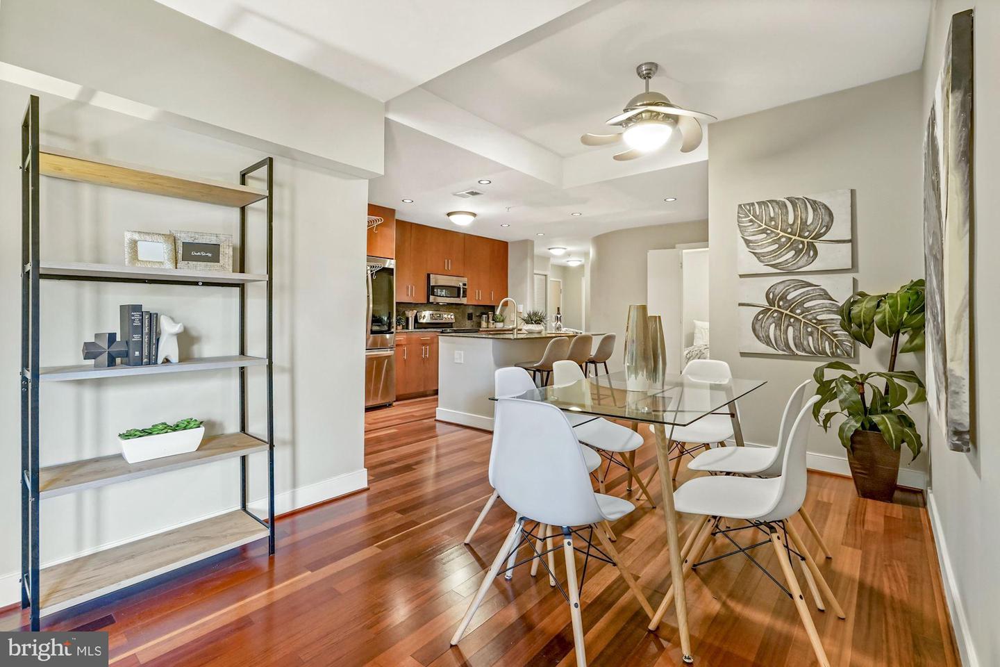 910 M STREET NW Unit: 230