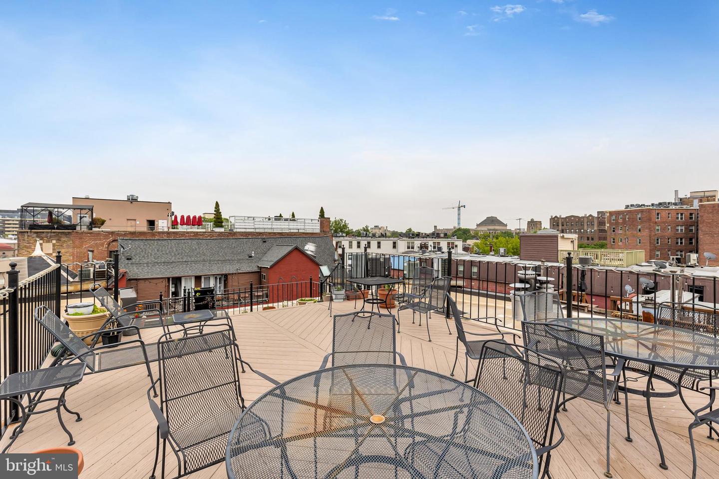 1939 17th STREET NW Unit: 9