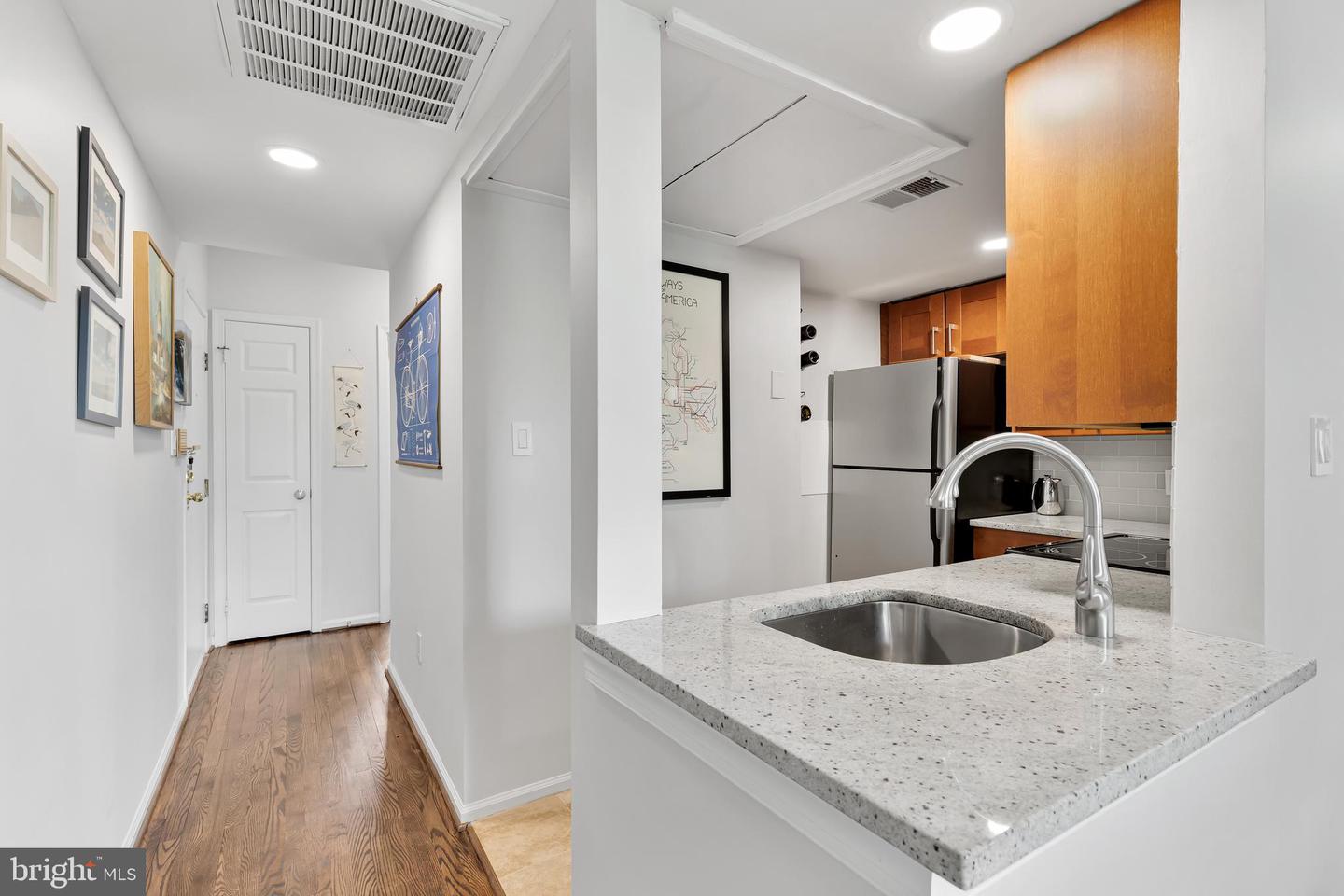 1939 17th STREET NW Unit: 9
