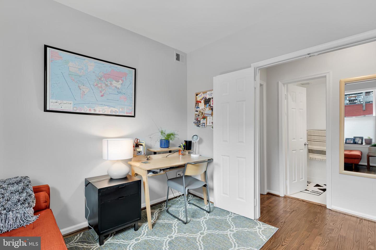 1939 17th STREET NW Unit: 9
