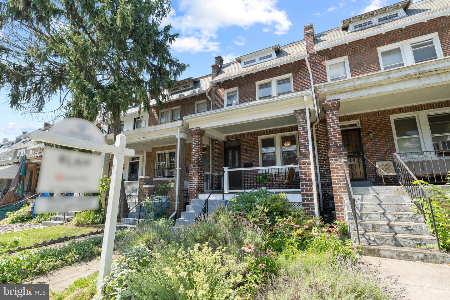 1261 Oates STREET NE