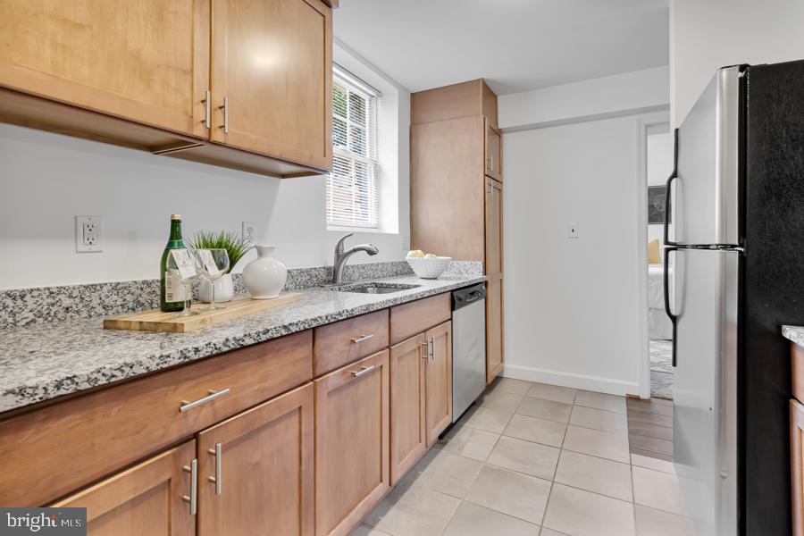 422 Butternut STREET NW Unit: T-3