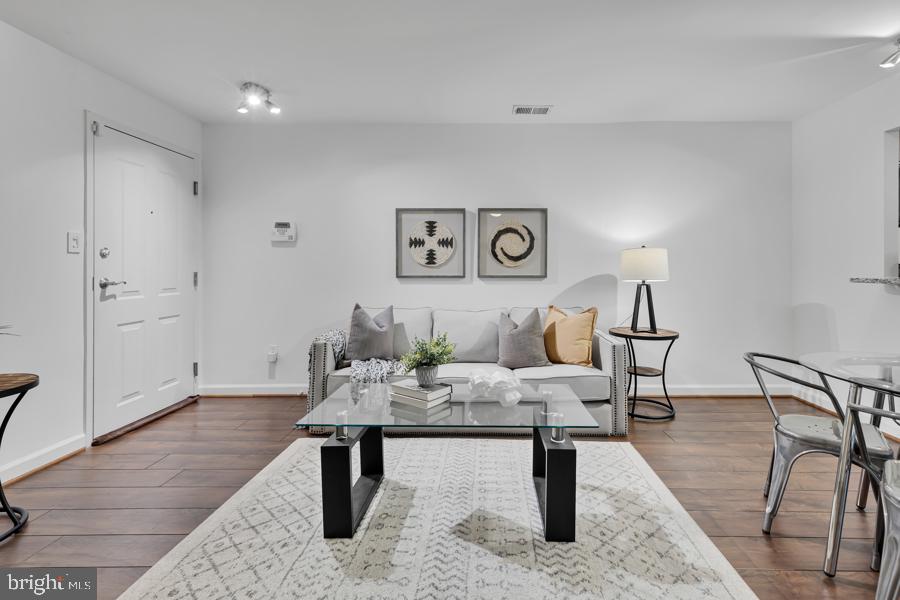 422 Butternut STREET NW Unit: T-3