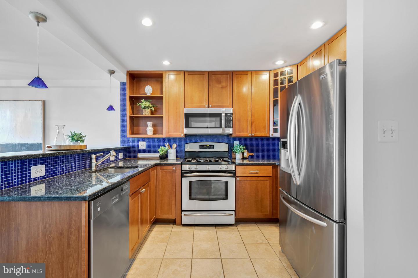 3315 Wisconsin AVENUE NW Unit: 406
