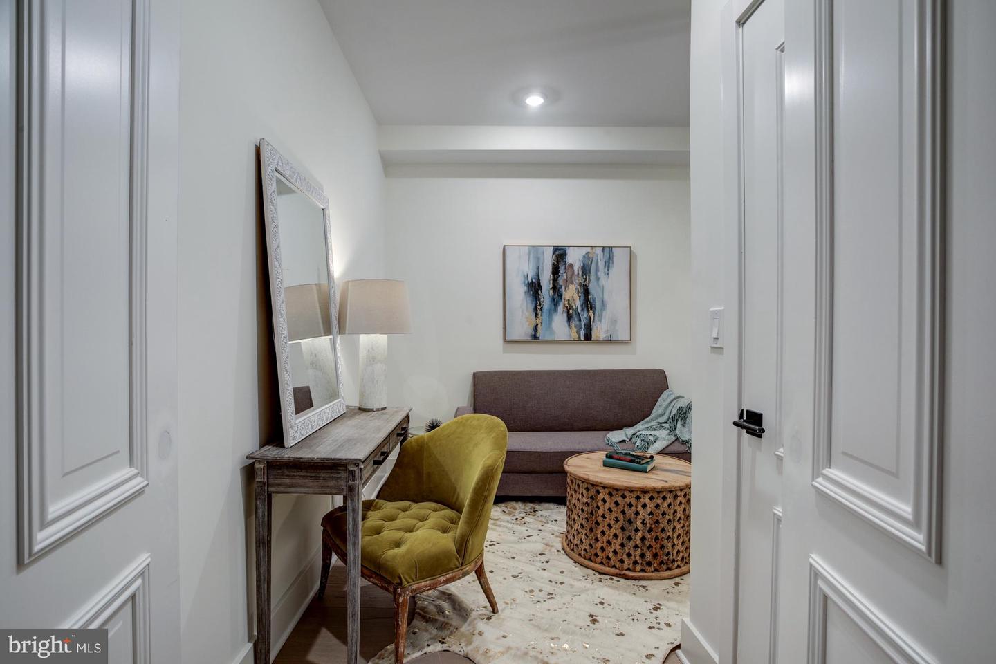 761 19th STREET NE Unit: 3